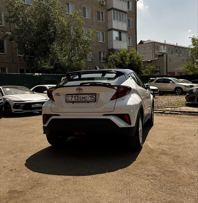 Продам тойота c-hr