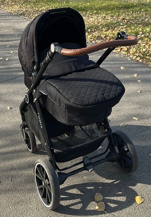 Продам коляску Tomix 2 в 1