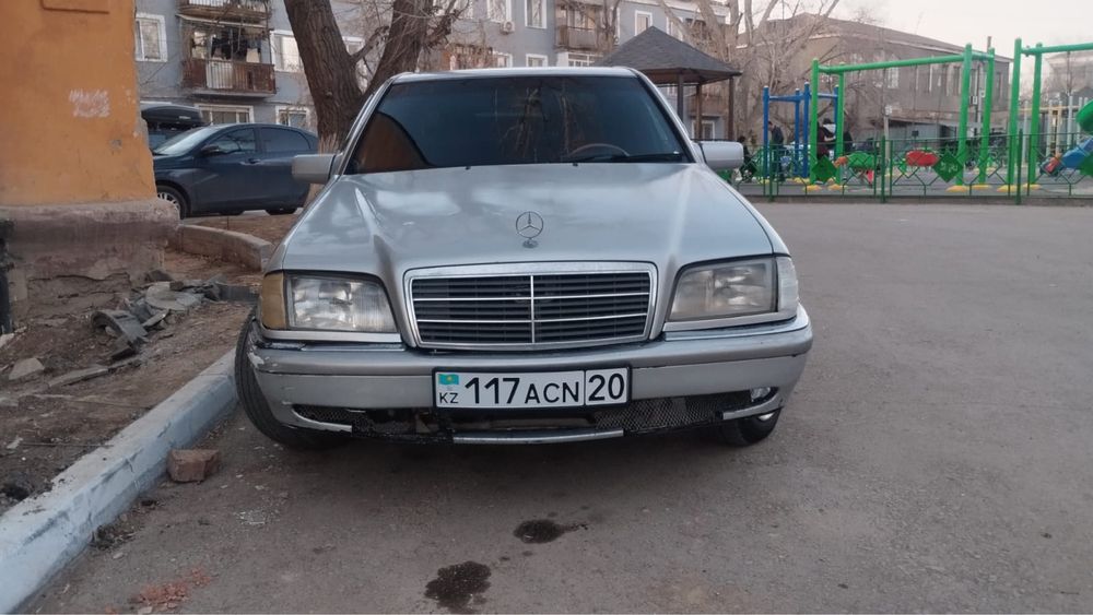 Mercedes Benz c220