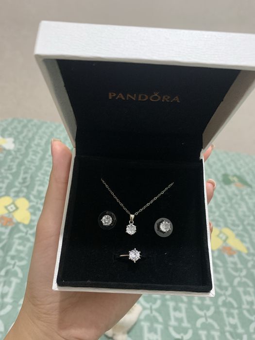 Продам комплект Пандора