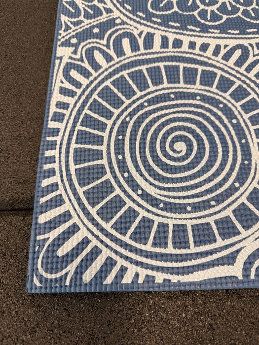 Постелки за йога, пилатес