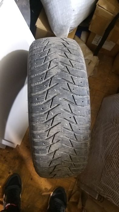 Продам Покрышки R16 Б/у
