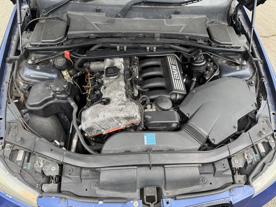 Бмв е90 330и 258кс м пакет bmw e90 330i 258hp НА ЧАСТИ.