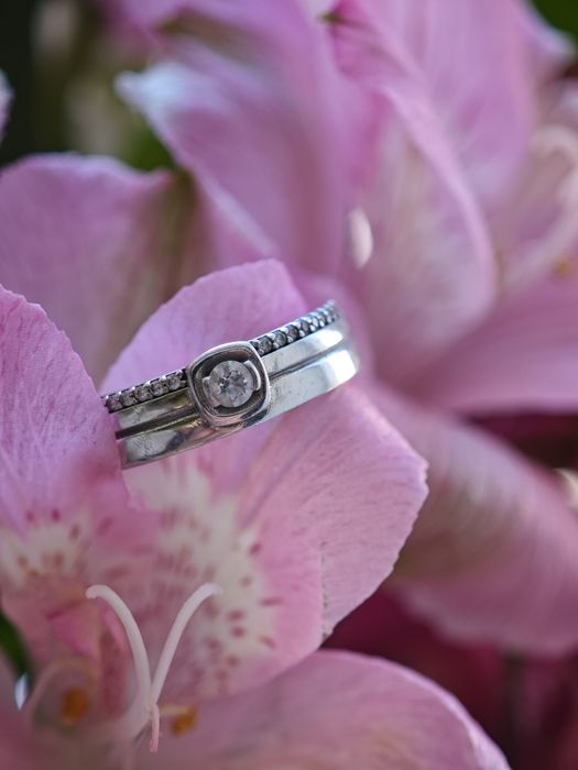 Продам серебряное кольцо