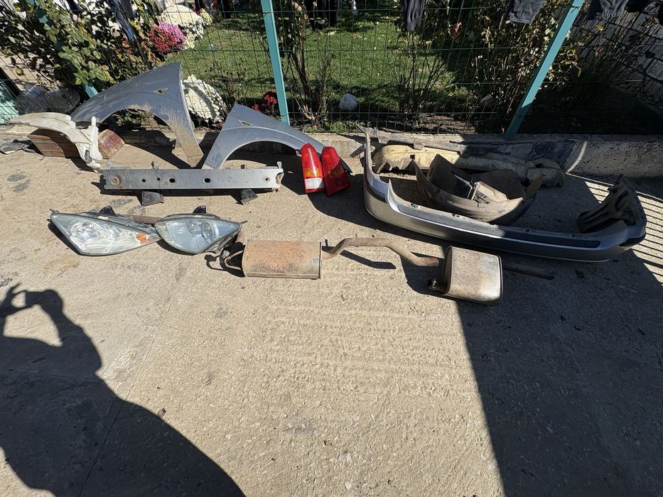 Ford focus 1.6 бензин 101 коня