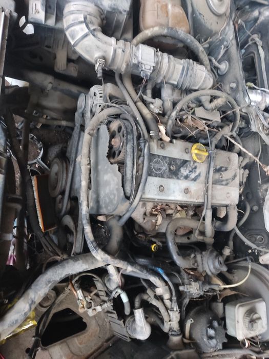 Опель омега универсал