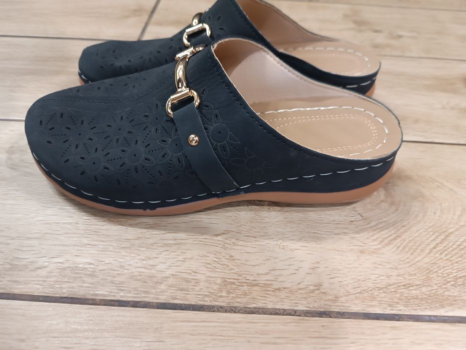 Нови дамски обувки