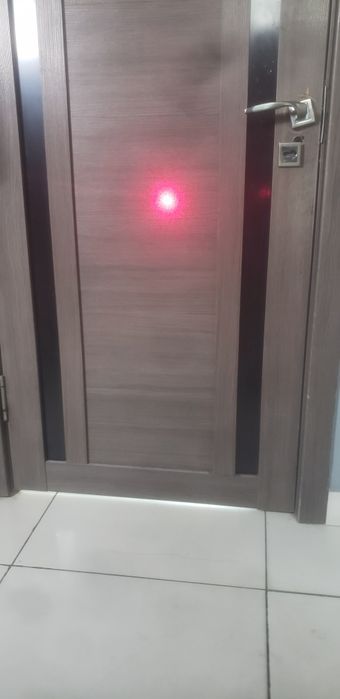 Lazer pixil chiroqli