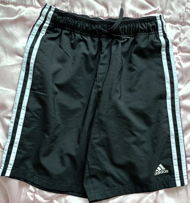 Къс панталон Adidas