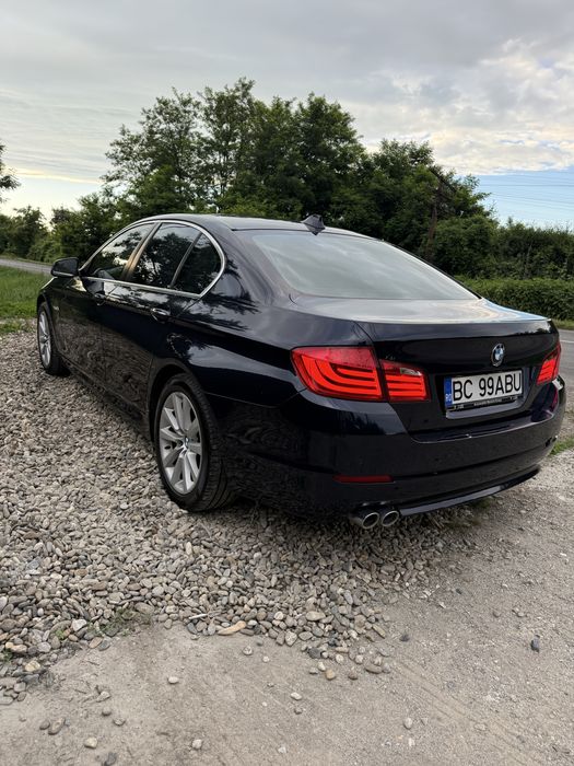 BMW 5 Series 2012 — imagine 4