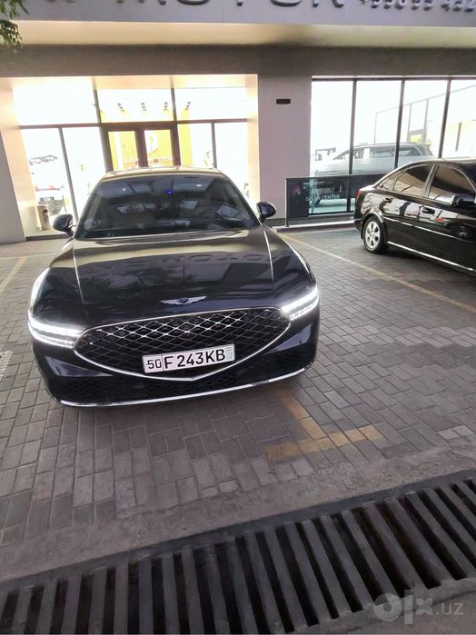 Genisus g90 Short sotiladi