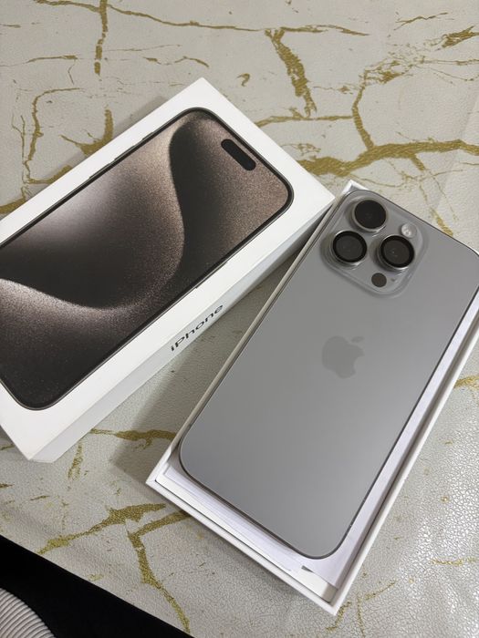 Продам Айфон 15 pro