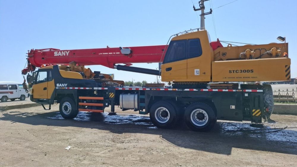 Автокран 30 Т сотилади