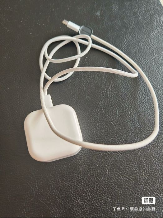 Продаю Original iphone зарядное устройство !