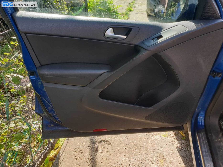 Panou Tapiterie Fata Interior Usa Portiera Stanga Fata Volkswagen Tiguan 2007 - 2015 [C9067]