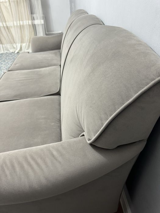 Диван в хорошем состоянии