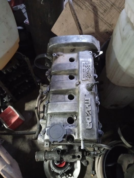 Продам двигатель Мазда кронус 2 литра