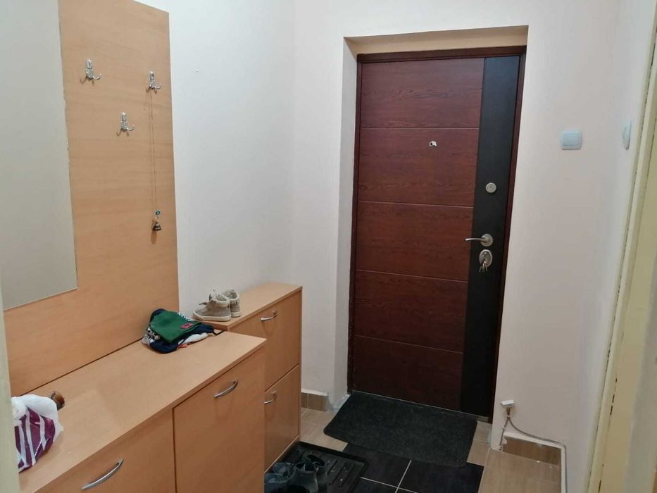Продава се Тристаен апартамент в Омуртаг - 85 кв.м за 690 €/кв.м - Снимка #10