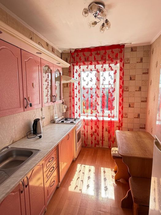 Продам 2 ком квартиру на Достык Моле
