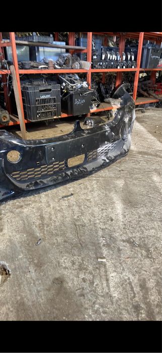 Предна броня М пакет Бмв Г30/31 ударена(predna bronq Bmw G30 komplekt)