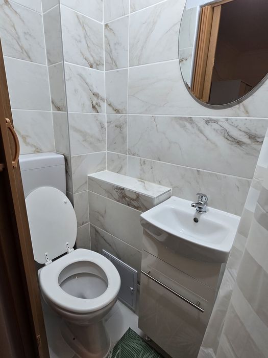 Inchiriez garsoniera