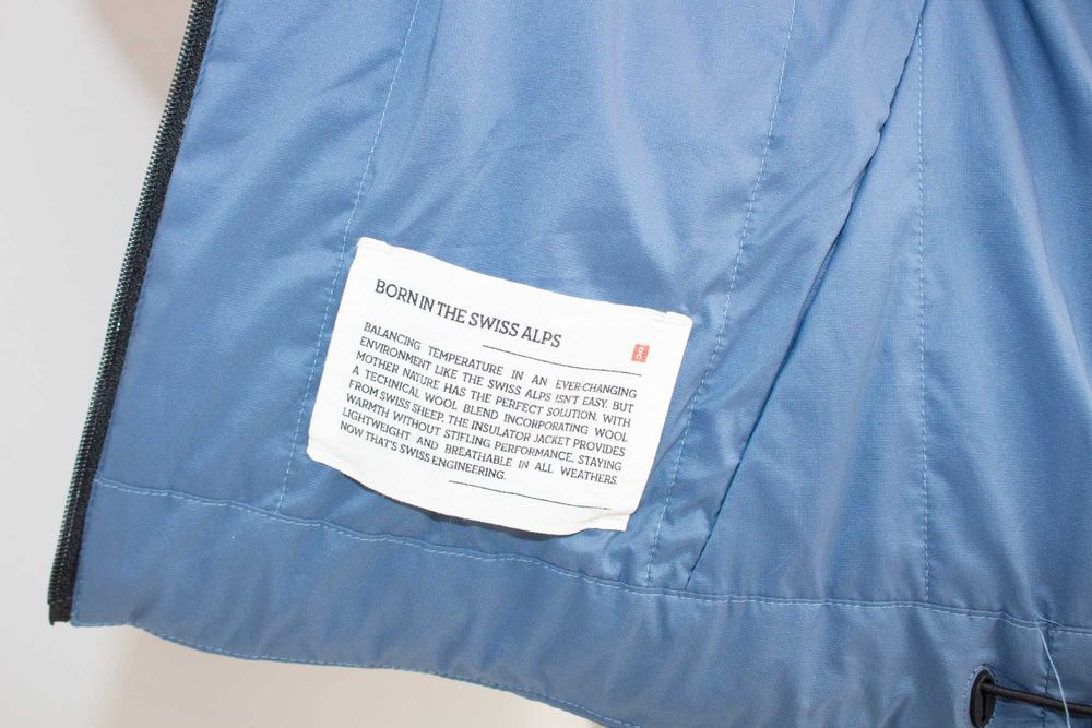ON Running Insulator Jacket дамско яке с качулка есенно S