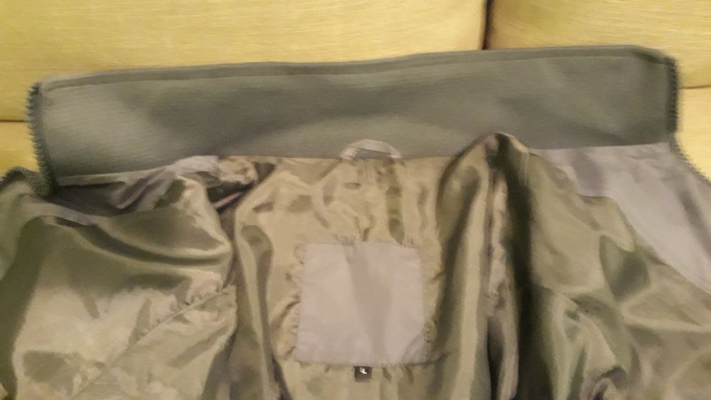 Продава се мъжко яке "МАDОC"