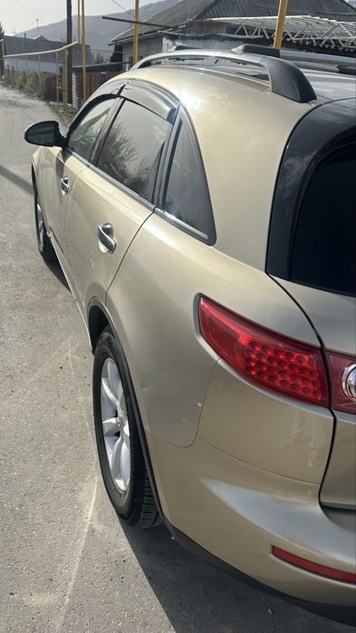 Продам Infiniti fx35 s50 2003год