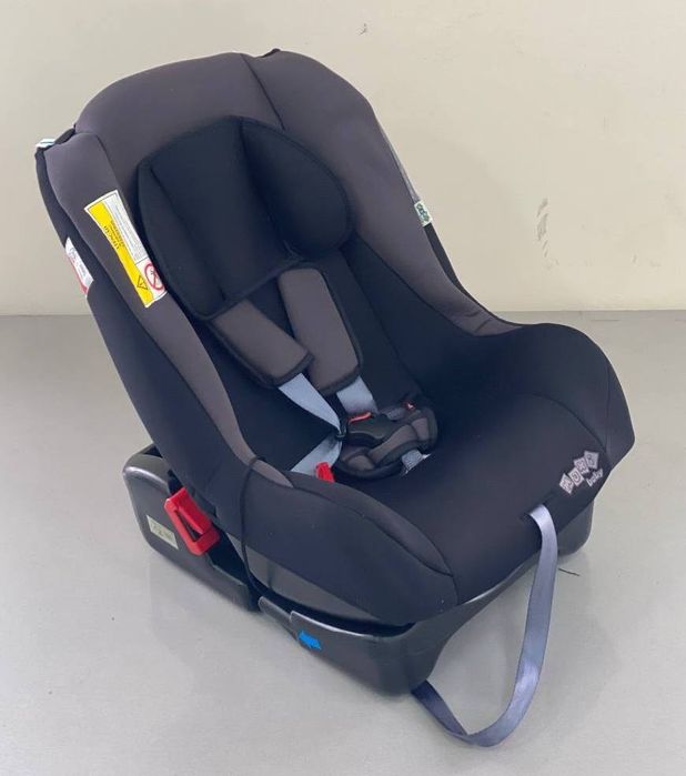 Автокресла со склада с рождения