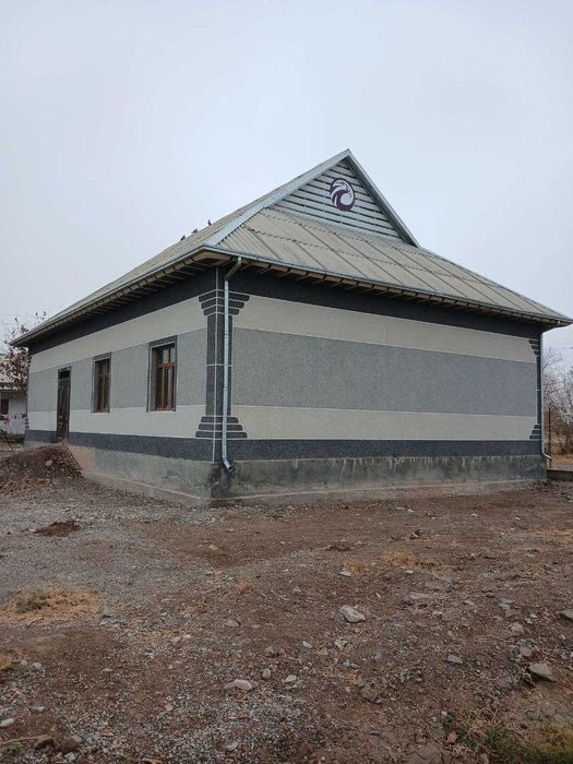 Xovli sotiladi. 20 sotix. Muzrabot. Hovli. Uy