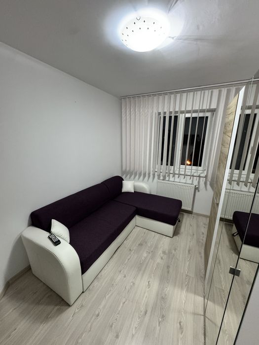 Inchiriez apartament