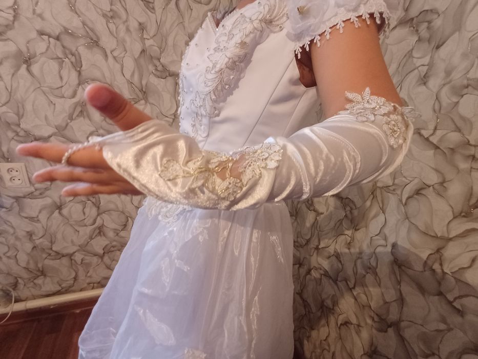 Свадебные платья