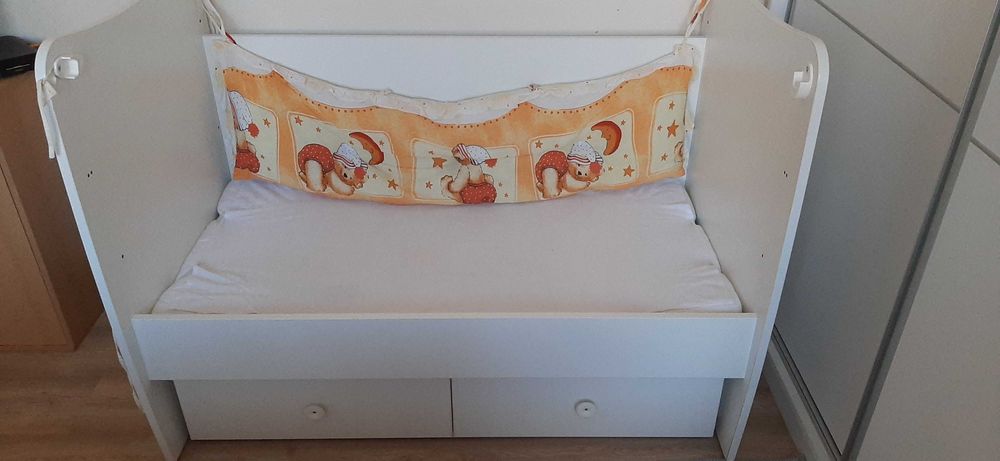 Легло люлка + матрак, обиколник и др