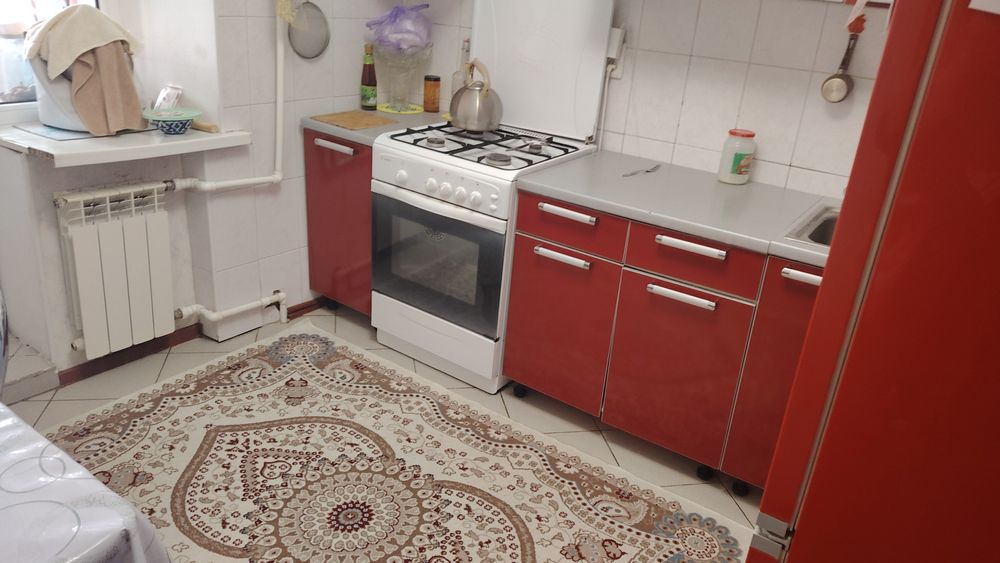 Продам 2х комн.Квартиру в 11 мкр.