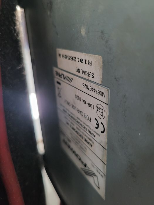 Schimb subwoofer Alpine SWT-1254 cu ps4