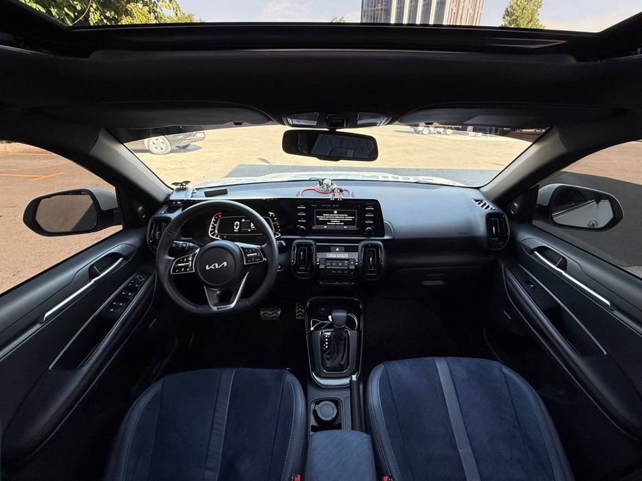 Продаётся Kia Sonet Prestige 2025 года