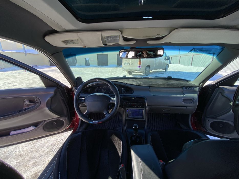 Продам мазда кронос 1994