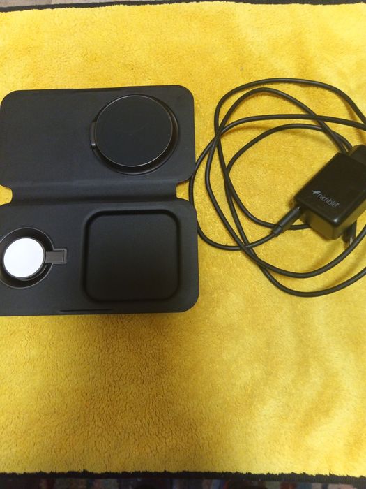 Nimble Podium 3-1 in-1 Wireless Charger