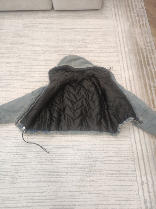 Джинсовая утепленная куртка