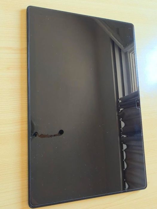 Samsung tab A8 64
