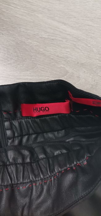 HUGO Boss кожена пола