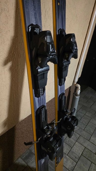 Atomic Redster Q Pro 177cm un singur sezon