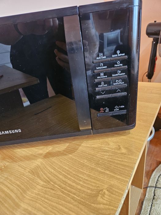 Cuptor cu microunde Samsung
