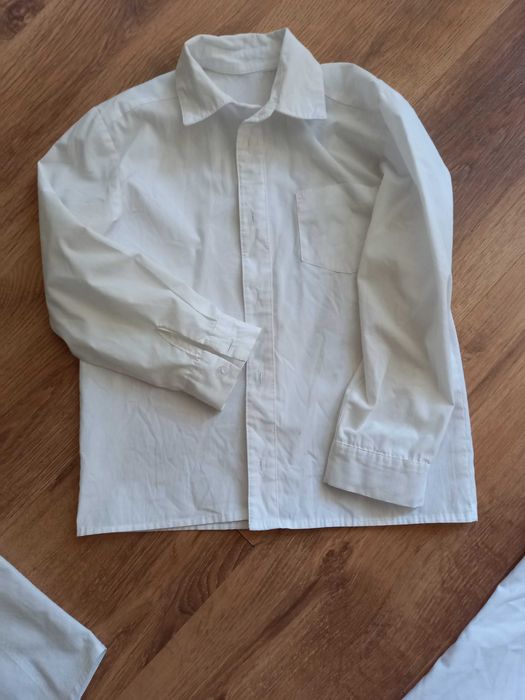 Школьная Одежда для мальчика в хорошем состоянии