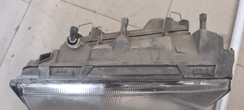 Фары Мерседес 124