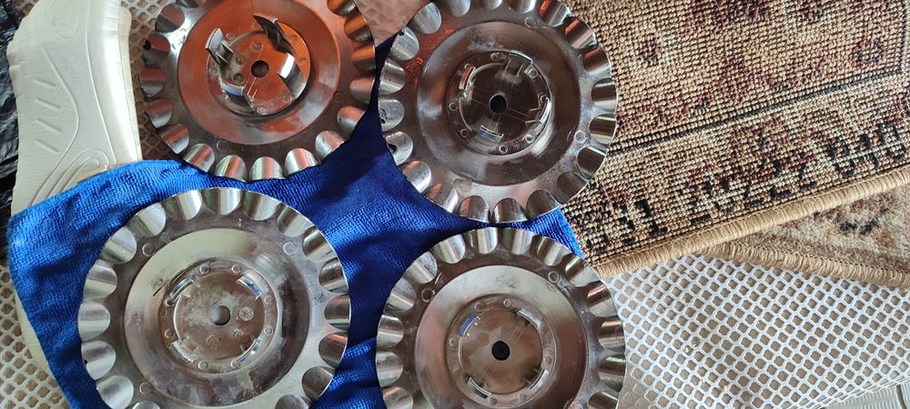 Продам на БМВ на диски в ставка