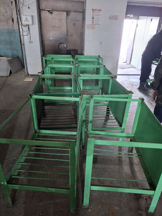 Столы под мясо либо под станки