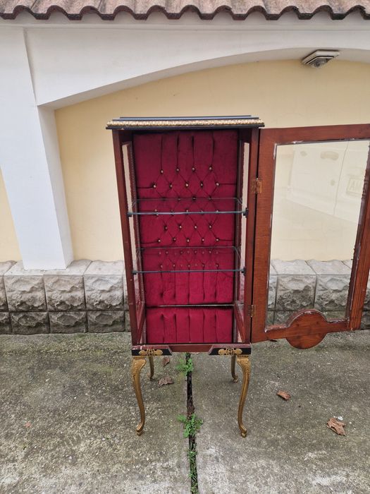 Уникална антикварна френска витрина Луй 15