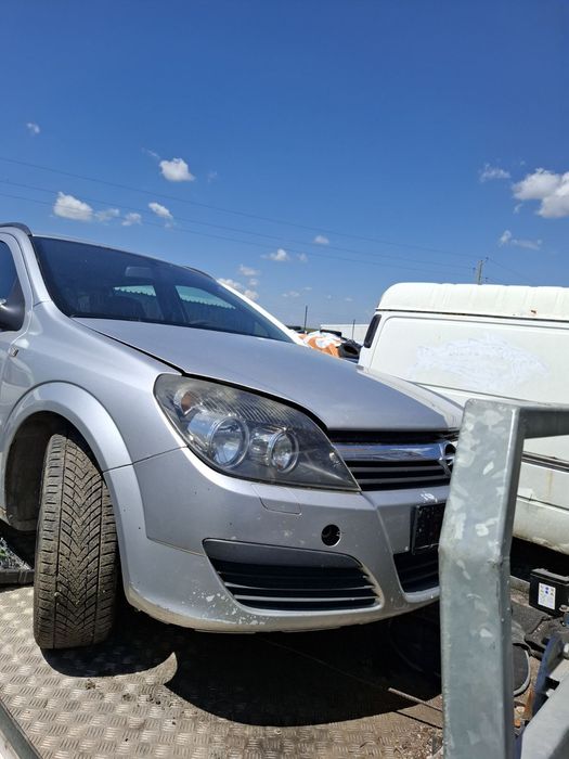 Opel Astra H Caravan 1.9 CDTI (120 кс) 2005г.