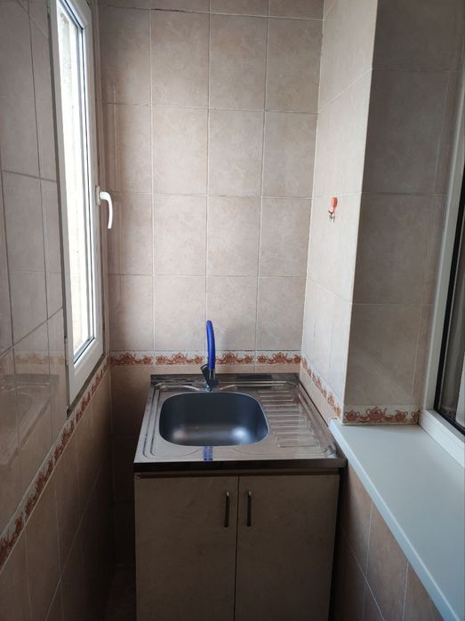 Срочно Продаётся Мирабад 2/7/9 с мебелью техникой ремонт хороший !